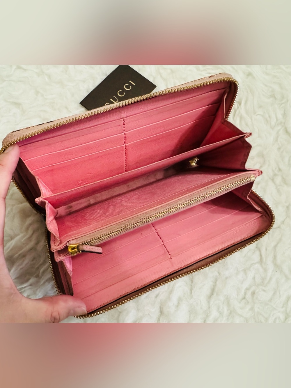 Gucci Pink Snakeskin Zip Wallet with Gold GG - Picture 7 of 13